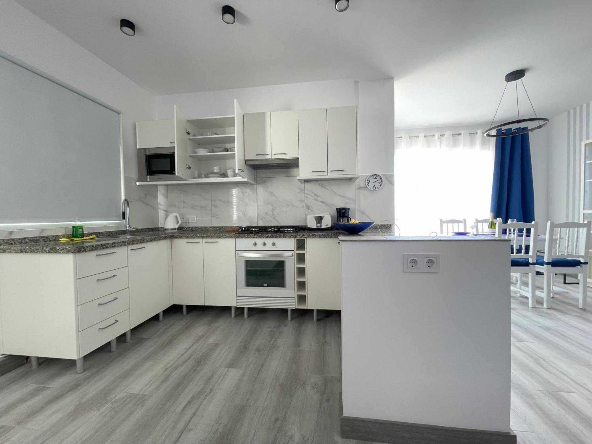 Newly Renovated Apartment With 2 Terrace, 2 Bedroom, 5Min Beach Puerto de Santiago  Exterior foto